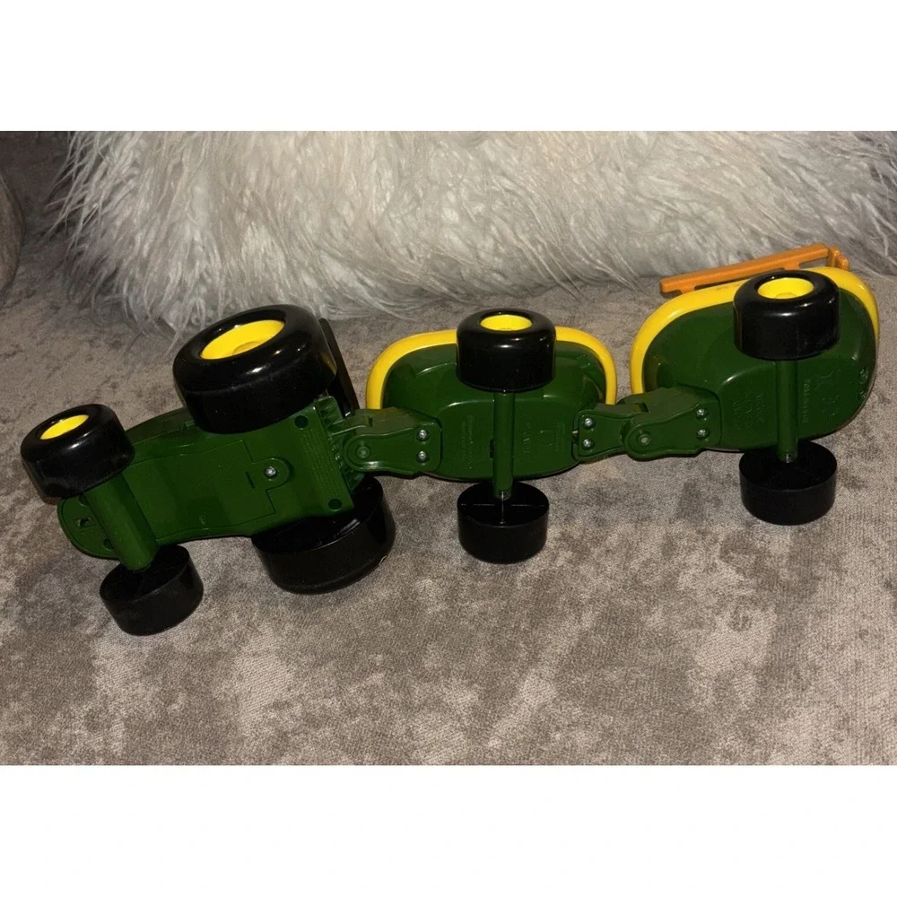 John Deere Tractor Toy Animal Sounds by Tomy Farmer Cow Horse Pig Hayride EUC